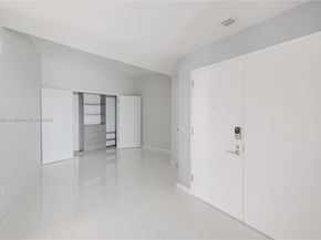 851 NE 1st Ave 3911, Miami FL 33132