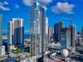 851 NE 1st Ave 3911, Miami FL 33132