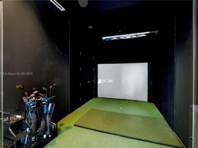 851 NE 1st Ave 3911, Miami FL 33132