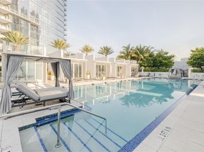 851 NE 1st Ave 3911, Miami FL 33132