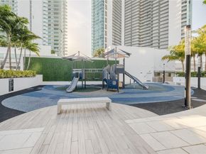 851 NE 1st Ave 3911, Miami FL 33132