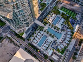 851 NE 1st Ave 3911, Miami FL 33132