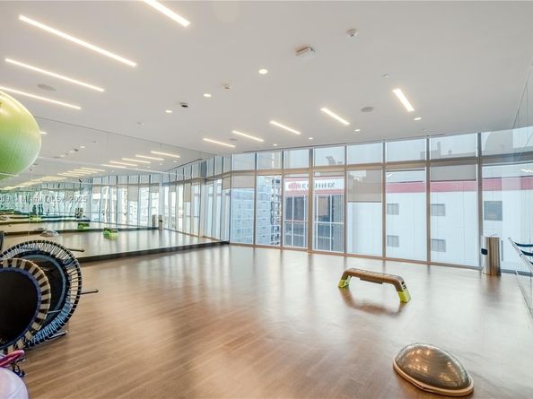 851 NE 1st Ave 3911, Miami FL 33132