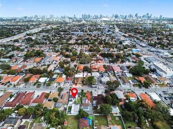 836 NW 33rd Ave, Miami FL 33125