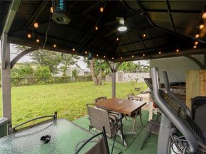 3291 NW 171st Ter, Miami Gardens FL 33056