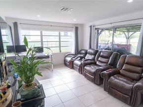 3291 NW 171st Ter, Miami Gardens FL 33056