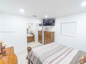 3291 NW 171st Ter, Miami Gardens FL 33056
