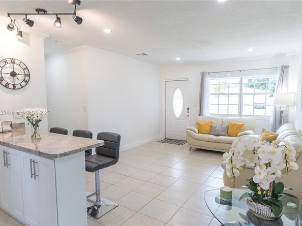 3291 NW 171st Ter, Miami Gardens FL 33056