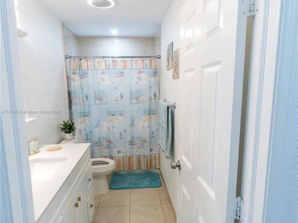 3291 NW 171st Ter, Miami Gardens FL 33056