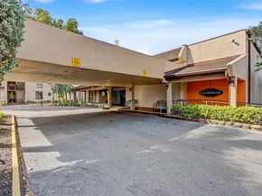 6701 N University Dr 210, Tamarac FL 33321