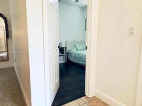 10131 NW 10th St, Miami FL 33172