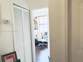 10131 NW 10th St, Miami FL 33172