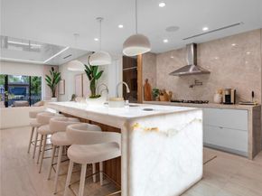 1810 NE 43rd Ct, Oakland Park FL 33308