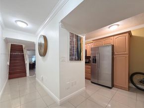 1195 NW 124th Ave 2202, Miami FL 33182