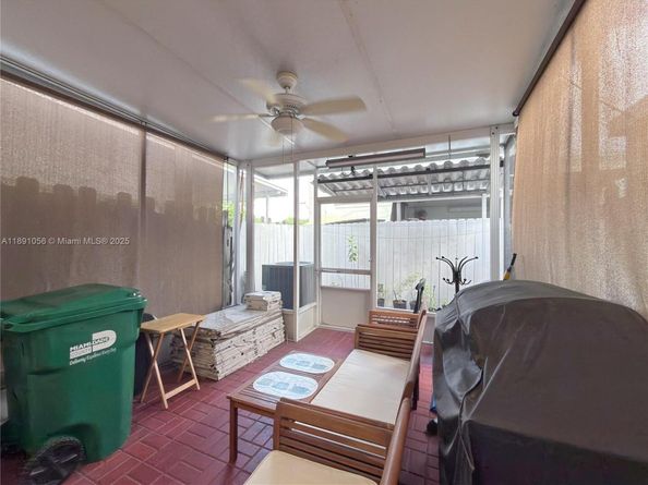 1195 NW 124th Ave 2202, Miami FL 33182