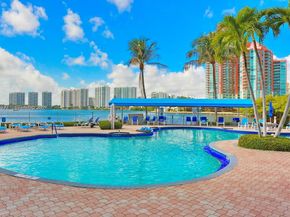 3530 Mystic Pointe Dr 2807, Aventura FL 33180