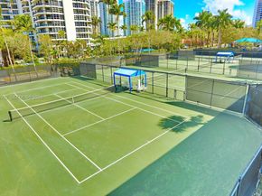 3530 Mystic Pointe Dr 2807, Aventura FL 33180