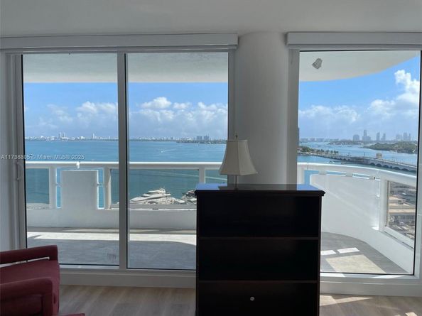 1717 N Bayshore Dr A1231, Miami FL 33132