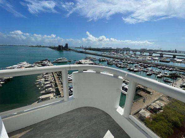 1717 N Bayshore Dr A1231, Miami FL 33132