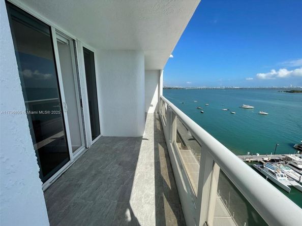 1717 N Bayshore Dr A1231, Miami FL 33132