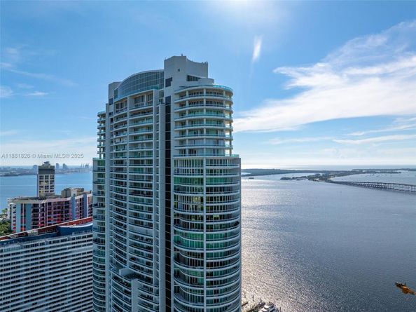 1643 Brickell Ave 4102, Miami FL 33129