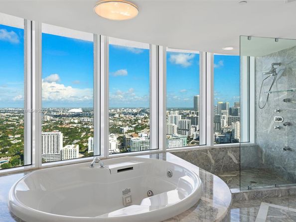 1643 Brickell Ave 4102, Miami FL 33129
