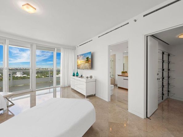 1643 Brickell Ave 4102, Miami FL 33129