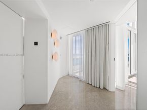 1643 Brickell Ave 4102, Miami FL 33129