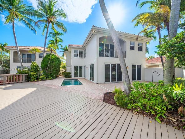 1500 Shoreline Way, Hollywood FL 33019