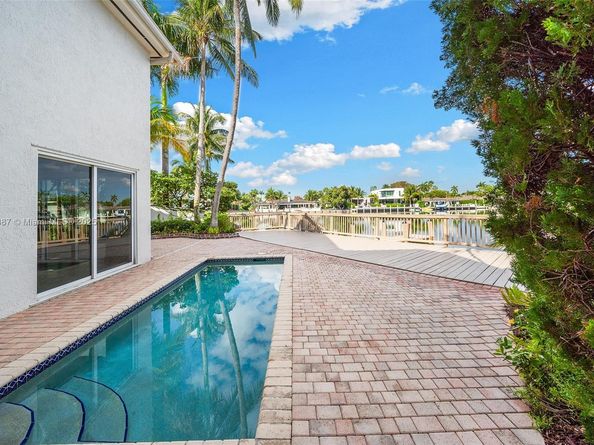 1500 Shoreline Way, Hollywood FL 33019
