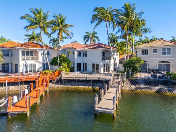 1500 Shoreline Way, Hollywood FL 33019