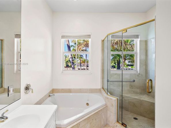 1500 Shoreline Way, Hollywood FL 33019