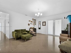 525 SW 68th Ave, Miami FL 33144