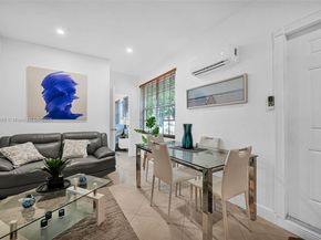 525 SW 68th Ave, Miami FL 33144