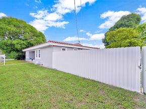525 SW 68th Ave, Miami FL 33144
