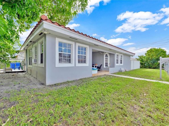 525 SW 68th Ave, Miami FL 33144