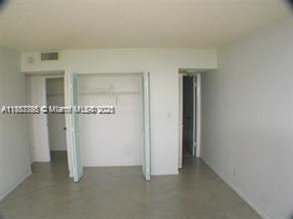 780 NE 69th St 1706, Miami FL 33138