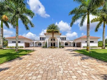 4610 SW 178th Ave