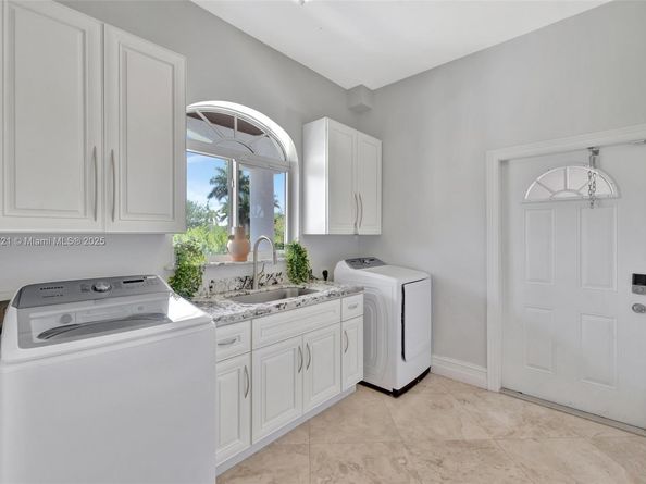4610 SW 178th Ave, Southwest Ranches FL 33331