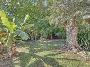 4233 NW 38th Ave, Lauderdale Lakes FL 33309