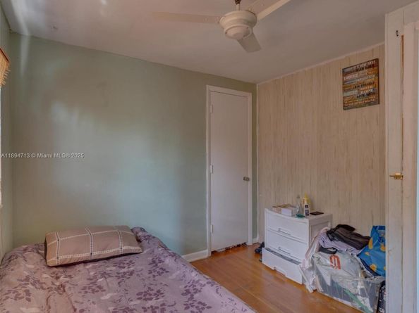 4233 NW 38th Ave, Lauderdale Lakes FL 33309