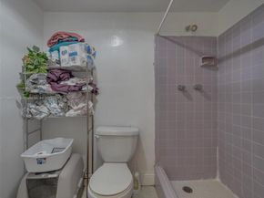 4233 NW 38th Ave, Lauderdale Lakes FL 33309