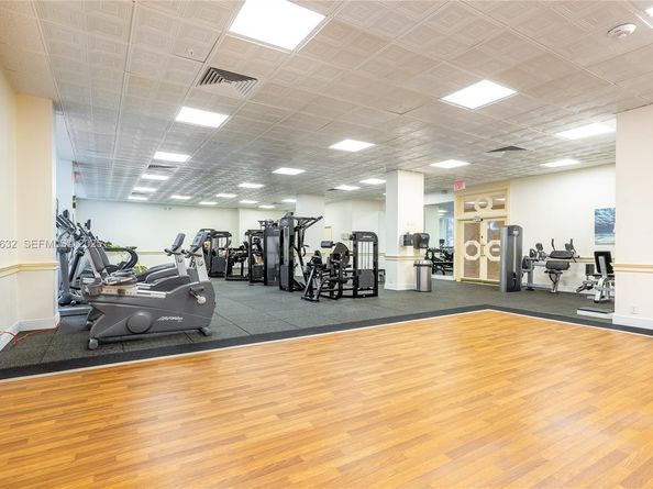 2030 E Ocean Dr 412, Hallandale Beach FL 33009