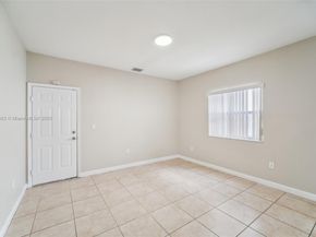 3691 NE 4th St, Homestead FL 33033