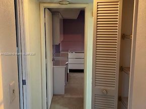 3090 N Course Dr 807, Pompano Beach FL 33069