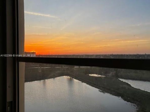 3090 N Course Dr 807, Pompano Beach FL 33069