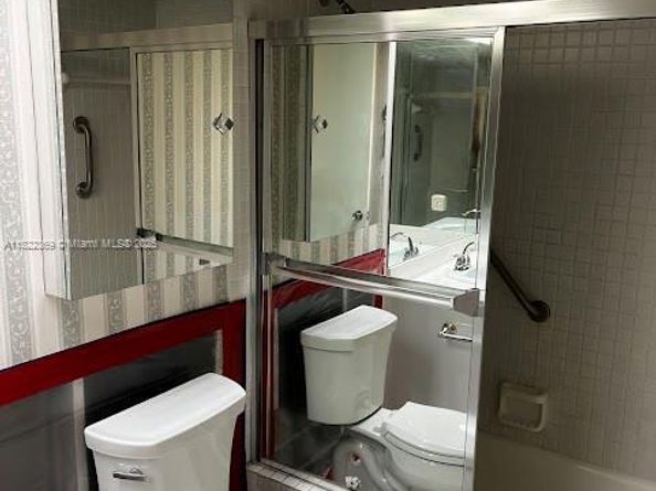 3090 N Course Dr 807, Pompano Beach FL 33069