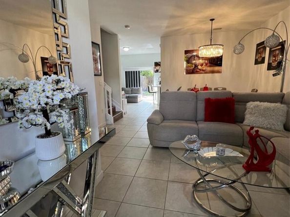 3772 SE 2nd Dr 3772, Homestead FL 33033