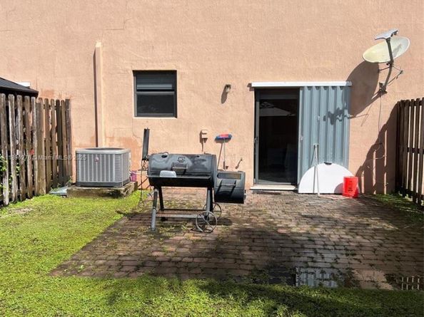 3772 SE 2nd Dr 3772, Homestead FL 33033