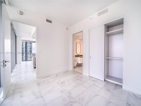 700 NE 26TH Ter 3006, Miami FL 33137